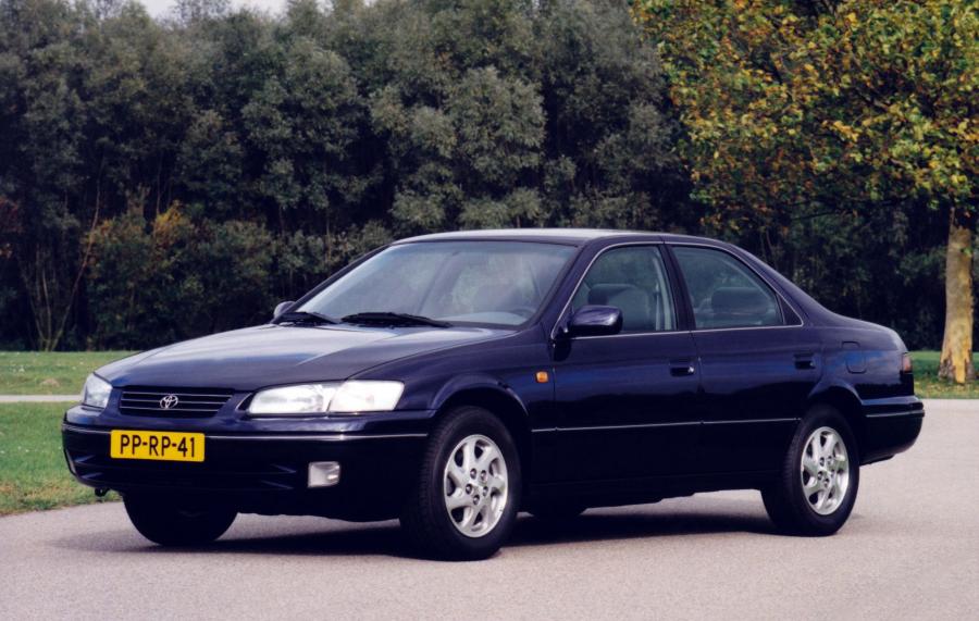  Toyota Camry (SXV20) 1996 года  (фото 6 из 10)